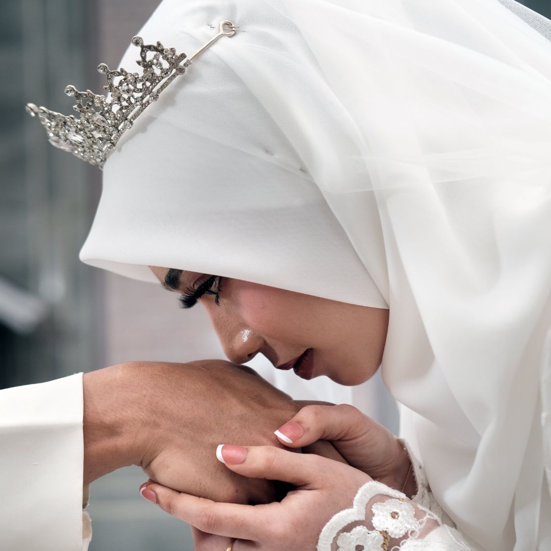 Cik Salmah